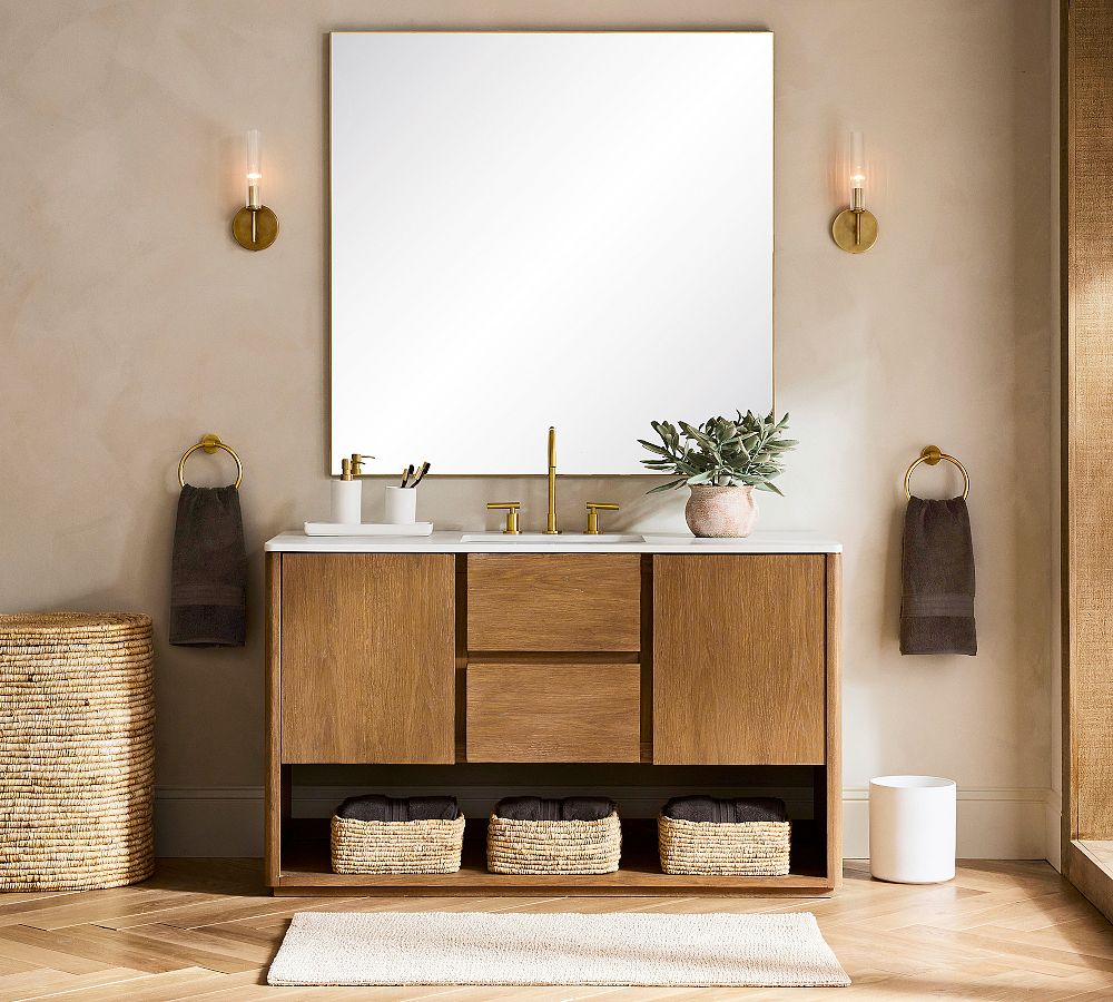 Solenne Bathroom Collection